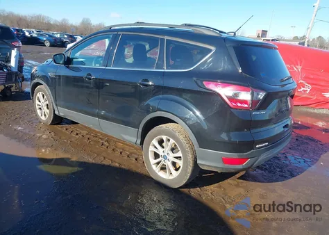 2018 Ford Escape Se z USA, uszkodzony, nr VIN 1FMCU0GD2JUD46437